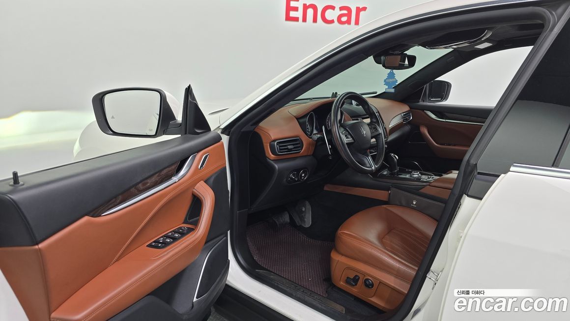 Maserati Levante 2017