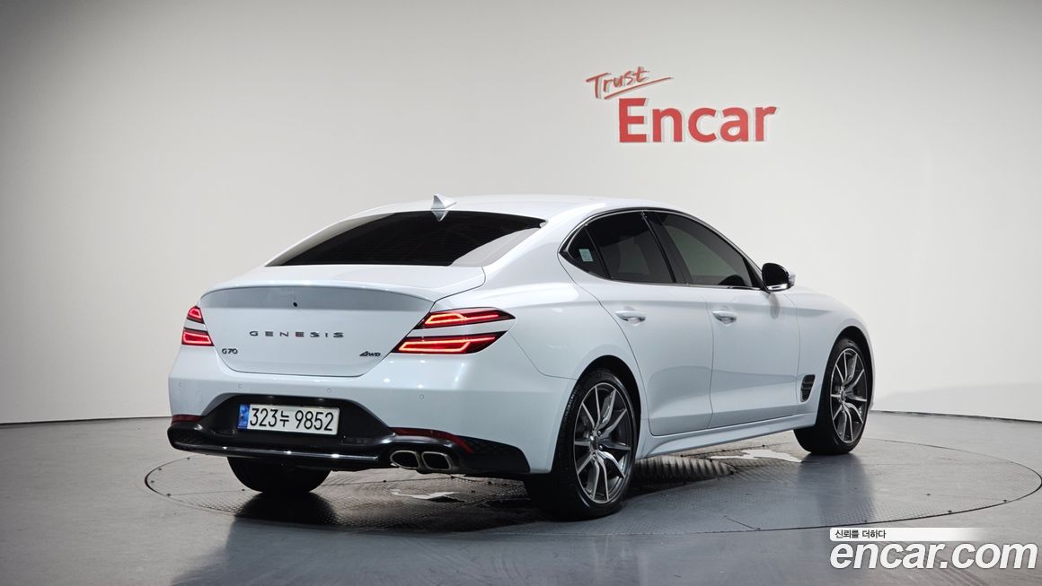 Genesis G70 2023