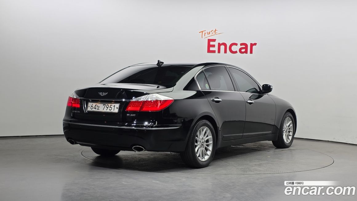 Hyundai Genesis 2011