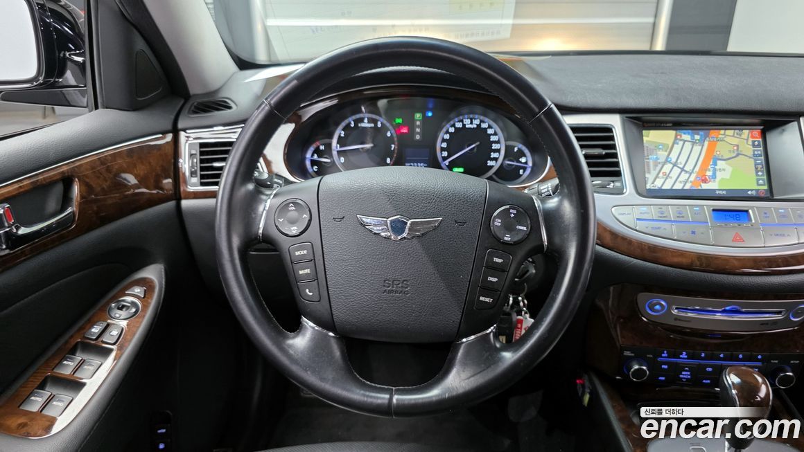 Hyundai Genesis 2011