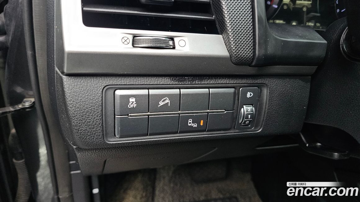 KG_Mobility_Ssangyong Rexton 2019