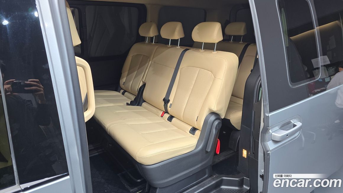 Hyundai Staria 2023