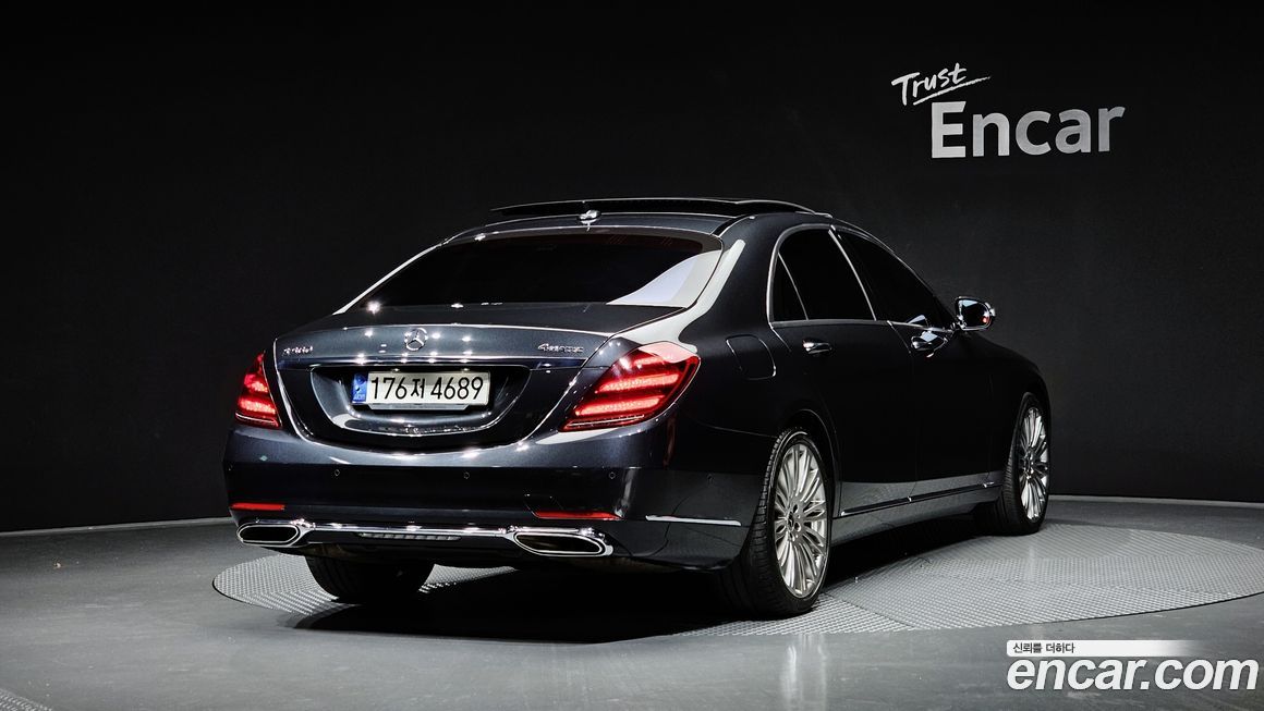 Mercedes-Benz S-Class 2019