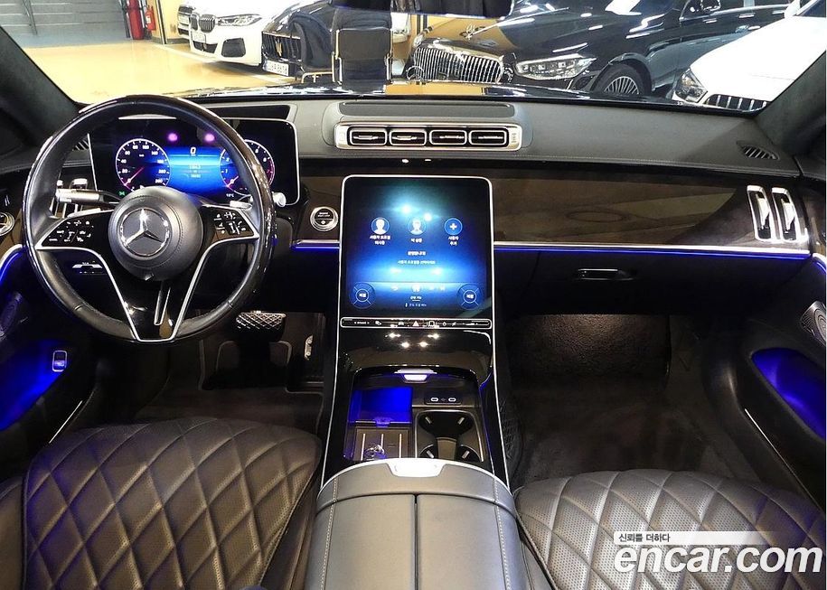 Mercedes-Benz S-Class 2021