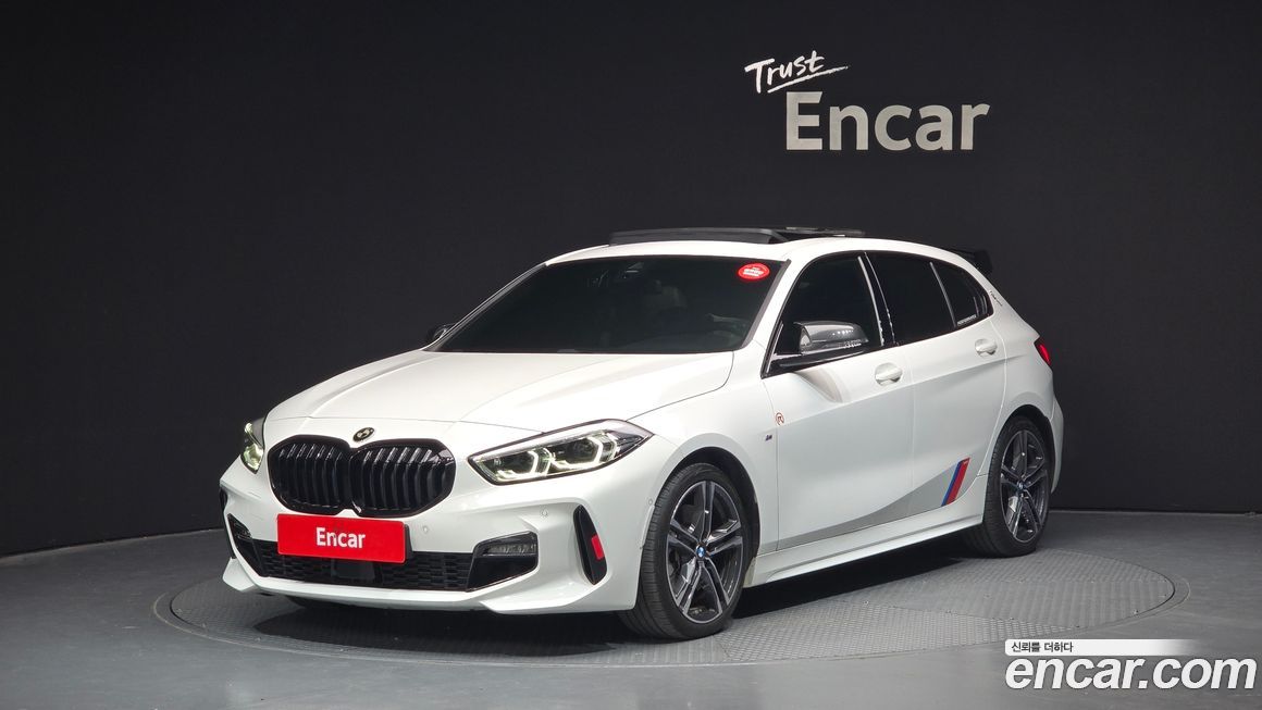 BMW 1-Series 2023