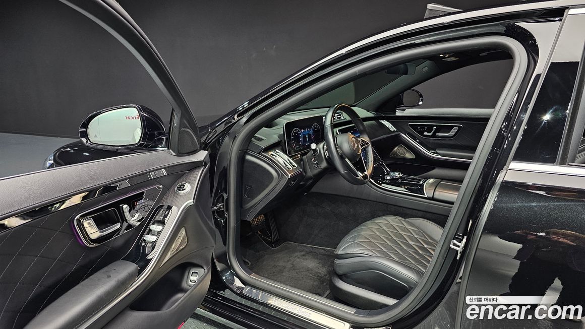 Mercedes-Benz S-Class 2022