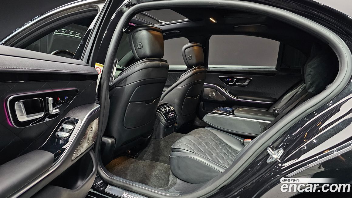 Mercedes-Benz S-Class 2022