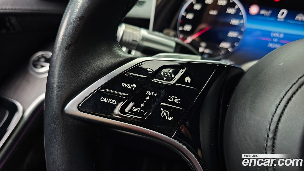 Mercedes-Benz S-Class 2022