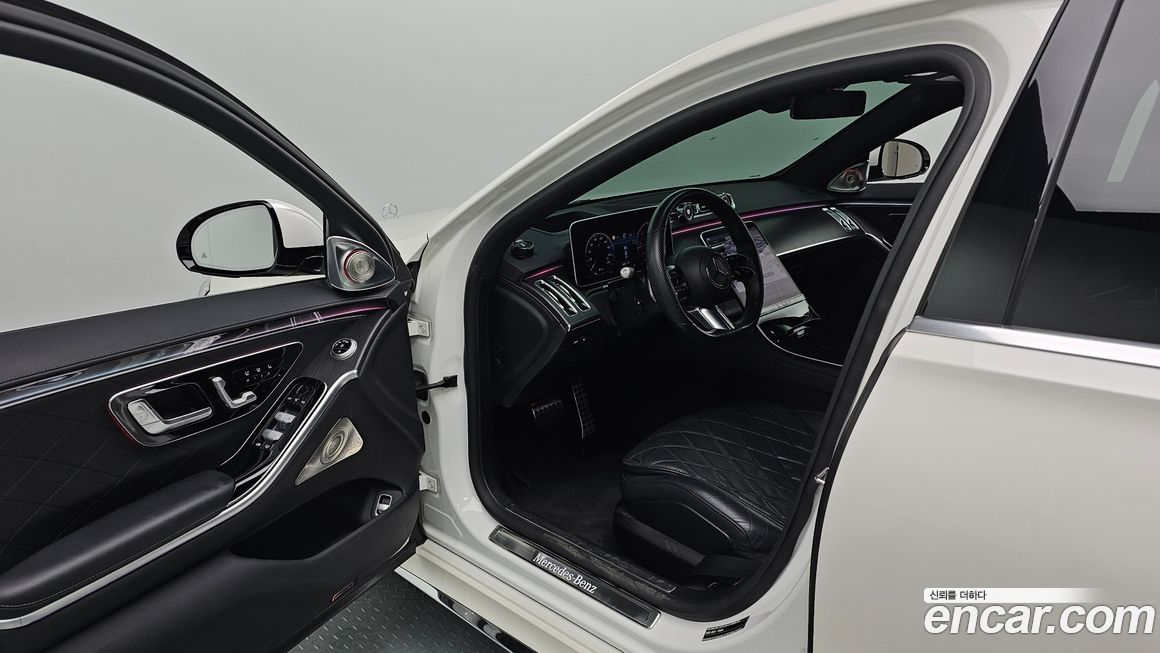 Mercedes-Benz S-Class 2021