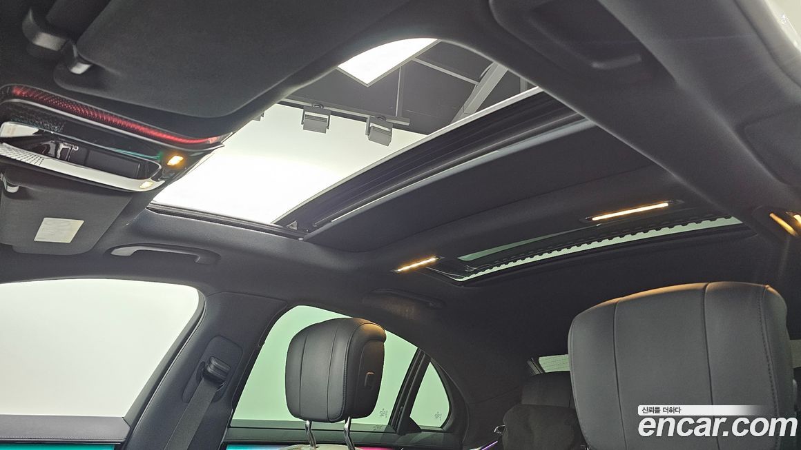 Mercedes-Benz S-Class 2021