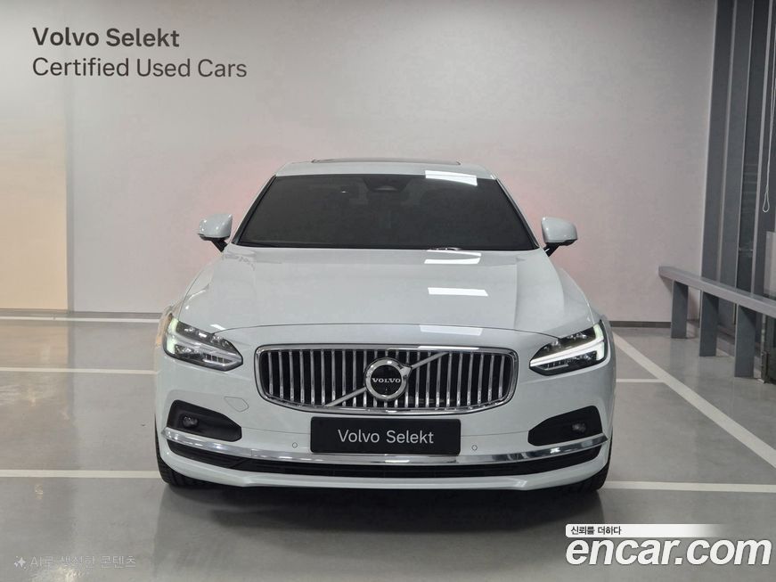 Volvo S90 2024