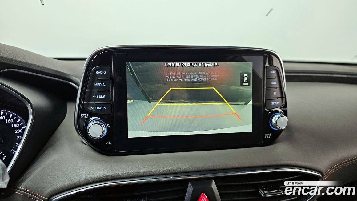 Hyundai Santafe 2020