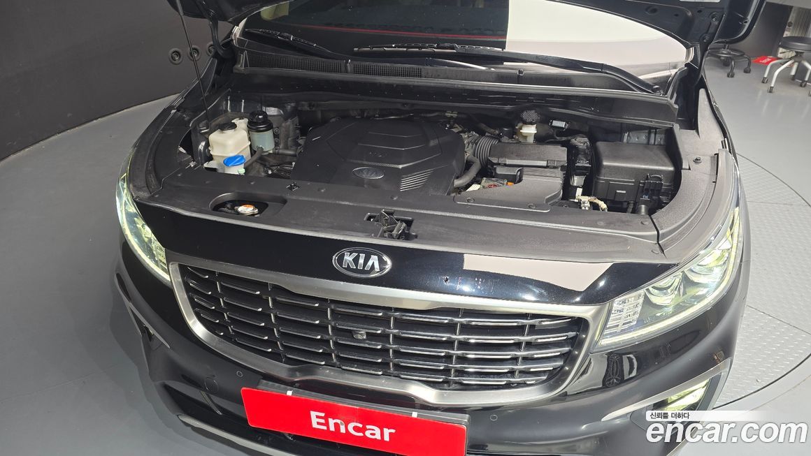 Kia Canival 2019