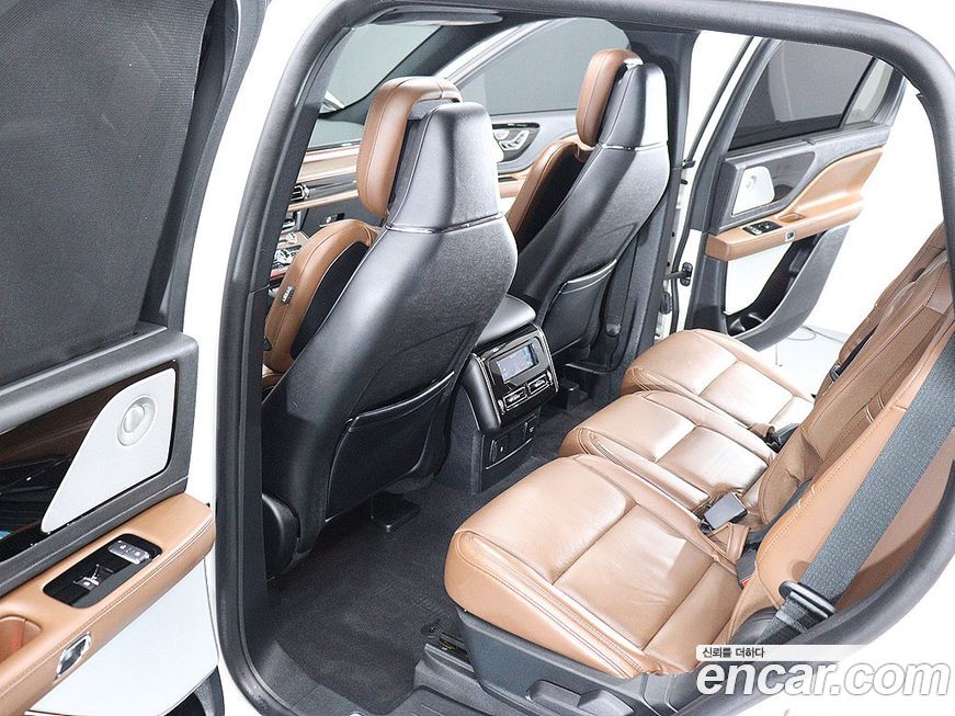 Lincoln Aviator 2021