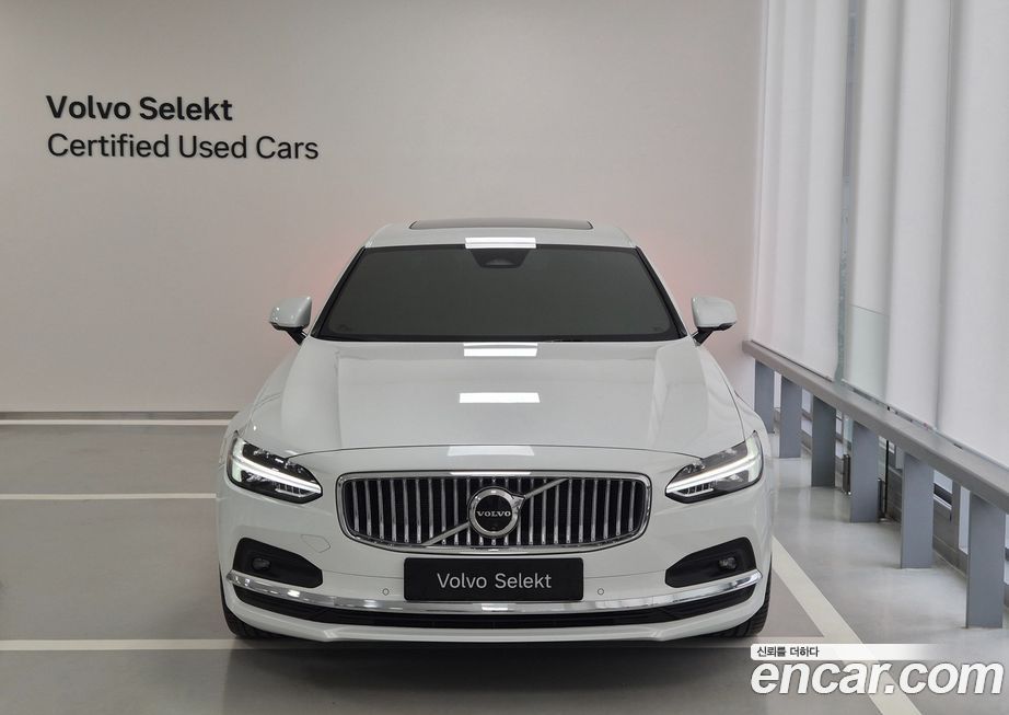 Volvo S90 2024