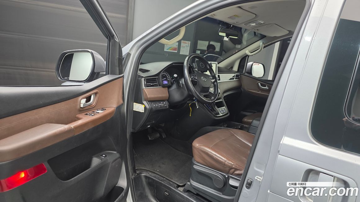 Hyundai Starex 2019