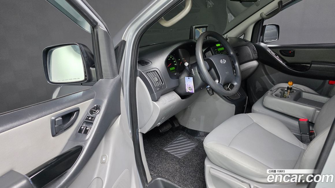 Hyundai Starex 2015
