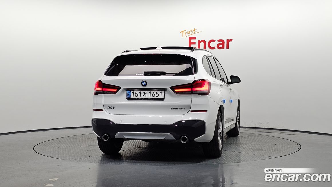 BMW X1 2021