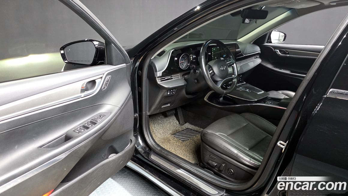 Hyundai Grandeur 2021