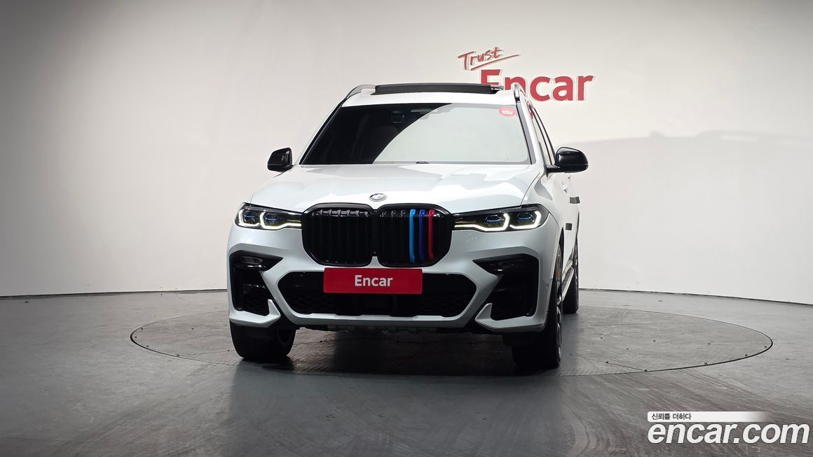 BMW X7 2022
