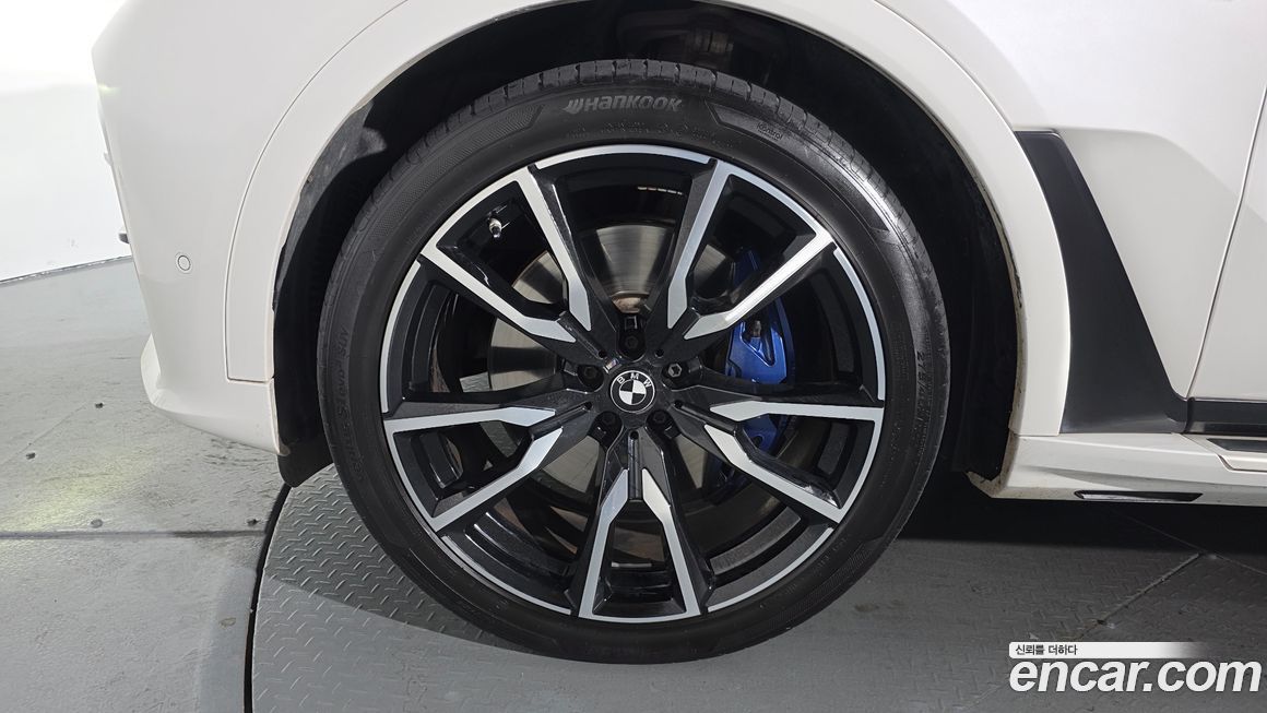 BMW X7 2022