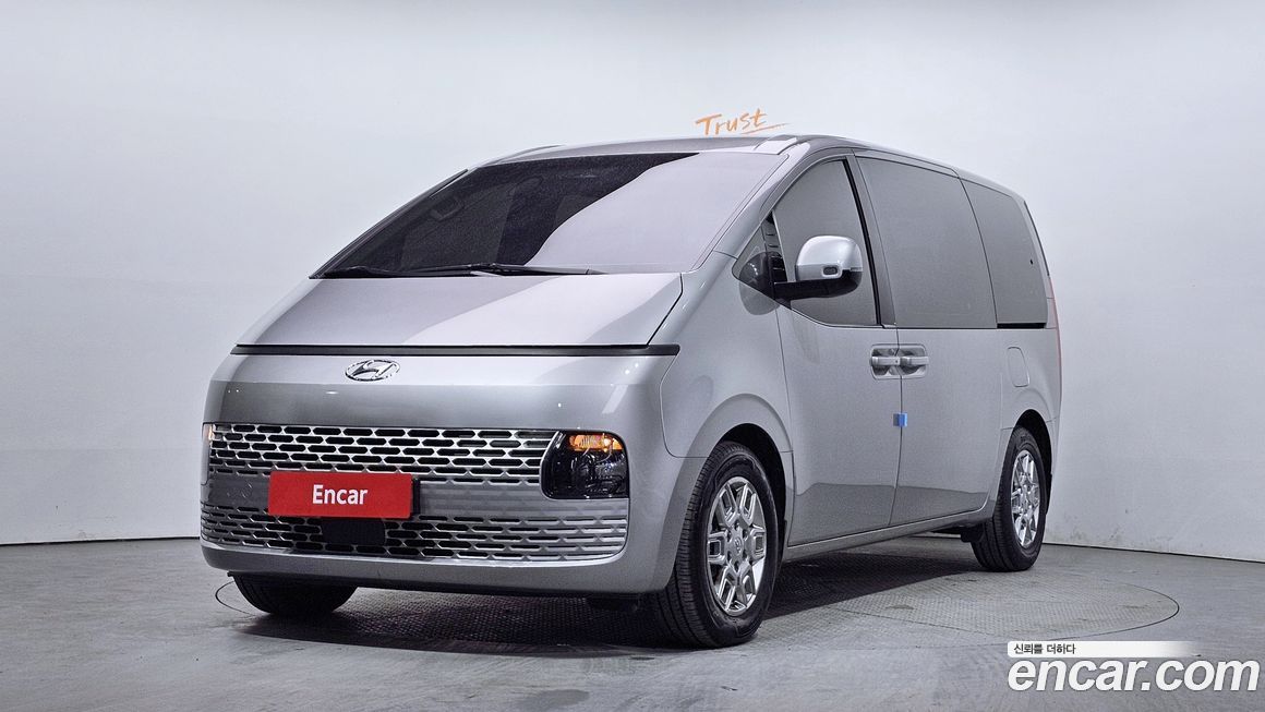 Hyundai Staria 2022