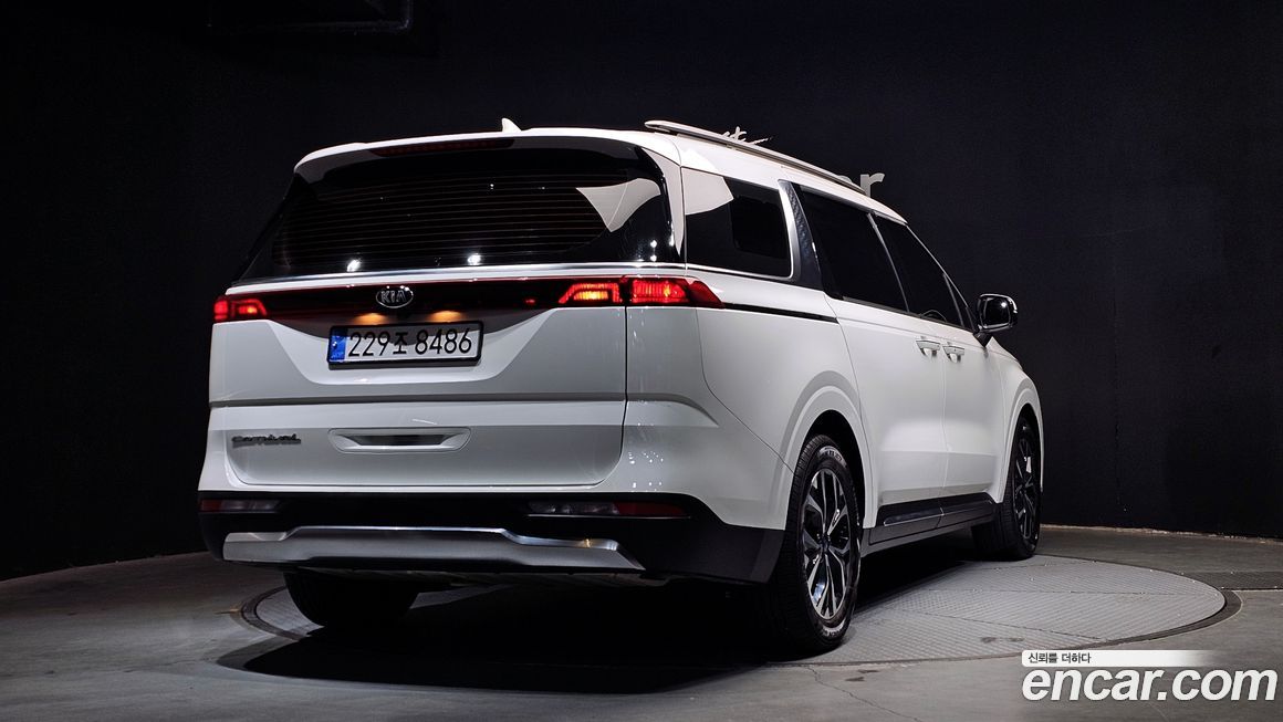 Kia Canival 2021