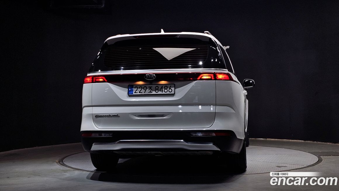 Kia Canival 2021