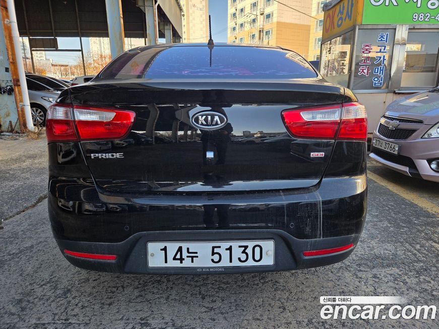 Kia pride 2012