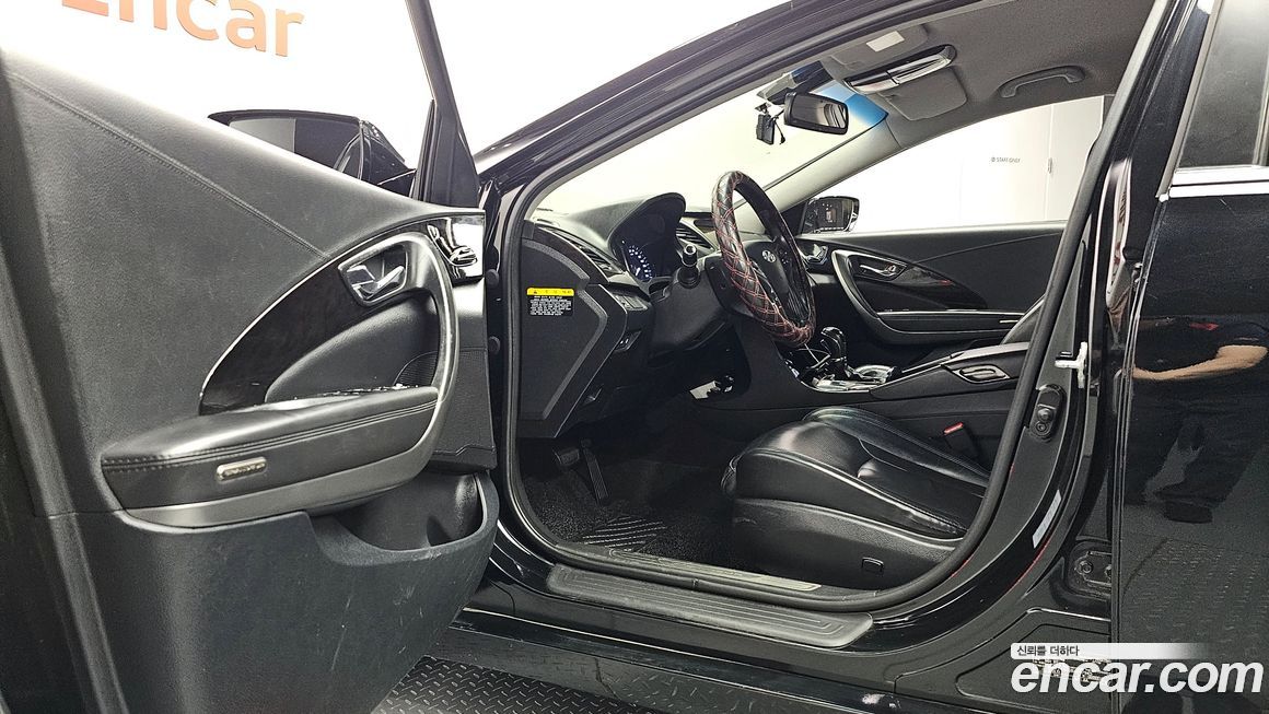 Hyundai Grandeur 2011