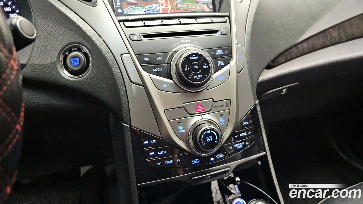 Hyundai Grandeur 2011