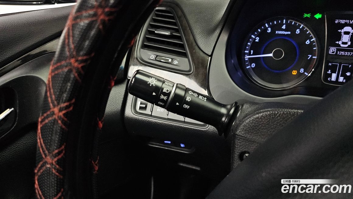 Hyundai Grandeur 2011