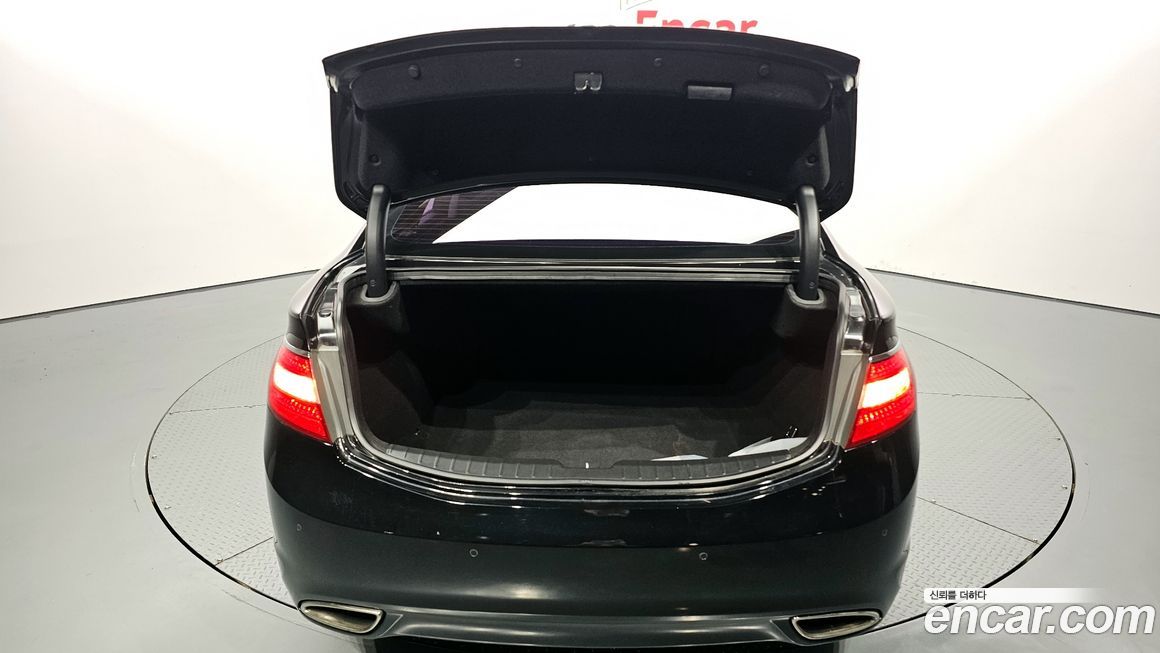 Hyundai Grandeur 2011