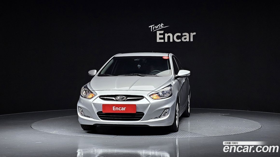 Hyundai Accent 2012