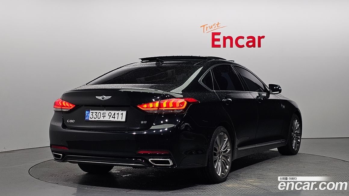 Hyundai Genesis 2016