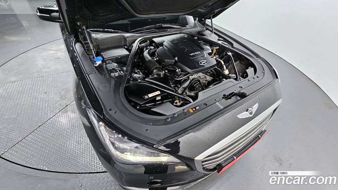 Hyundai Genesis 2016