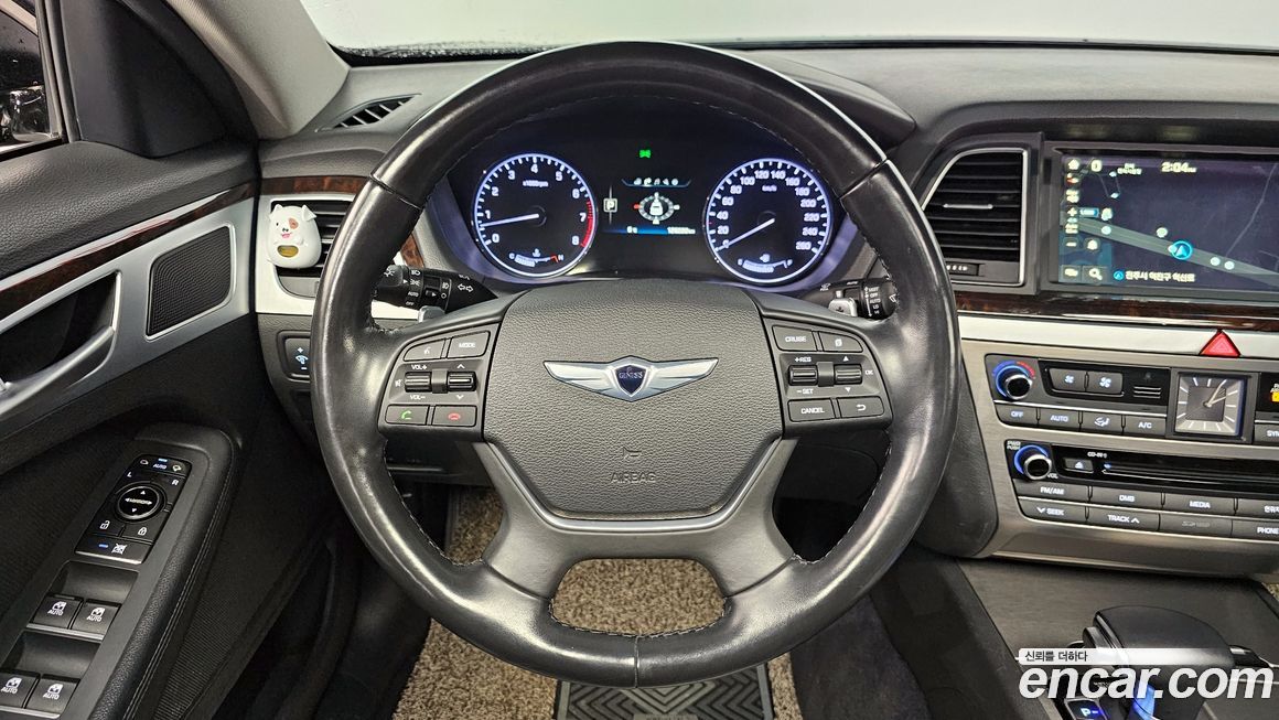 Hyundai Genesis 2016