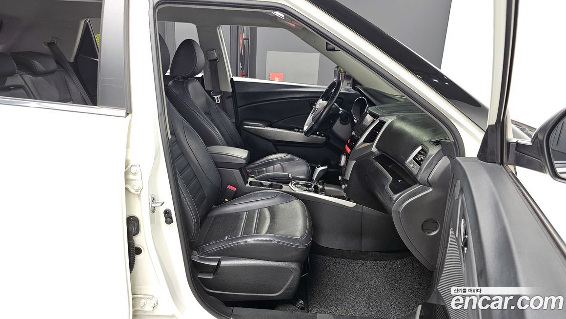 KG_Mobility_Ssangyong TIBOLI 2015