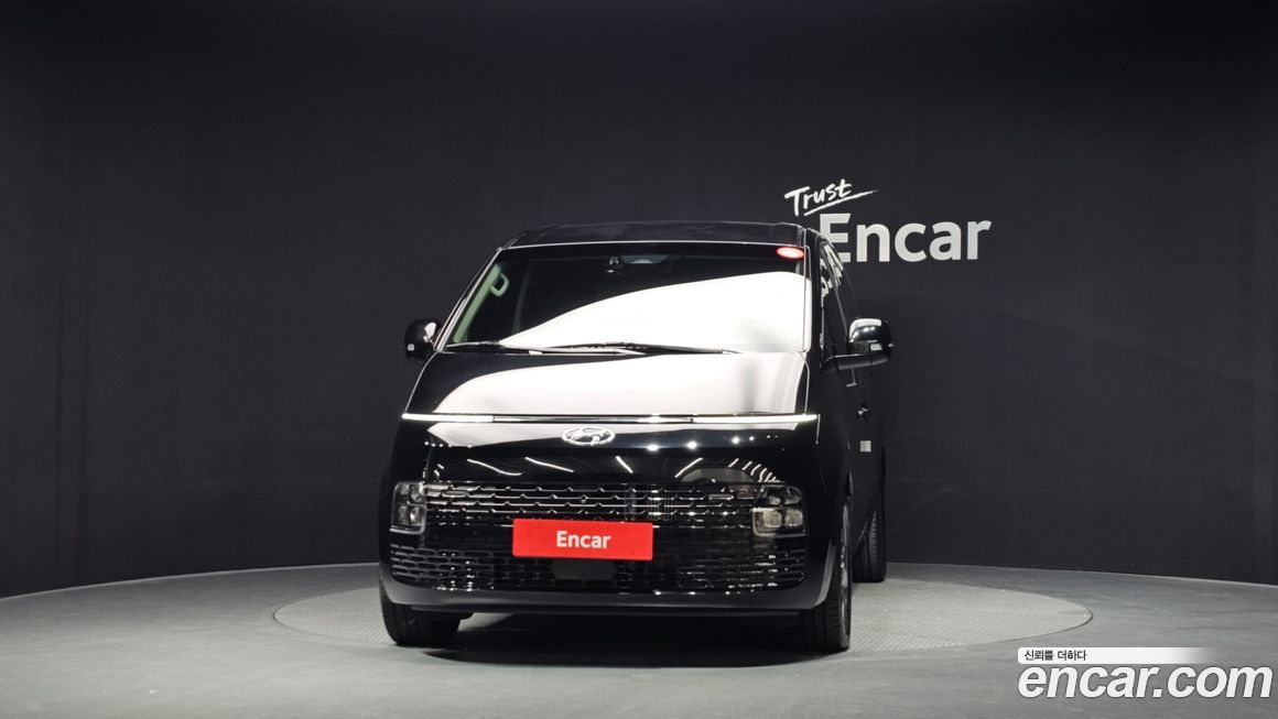 Hyundai Staria 2023