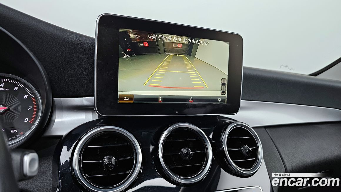 Mercedes-Benz C-Class 2018