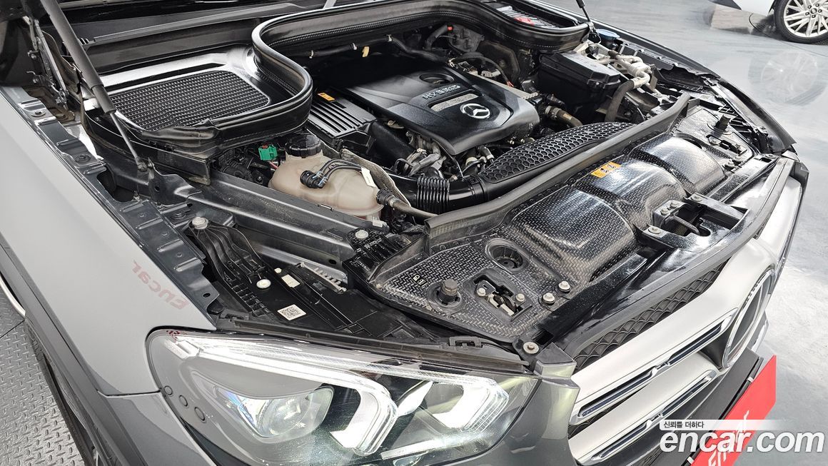 Mercedes-Benz GLE-Class 2021