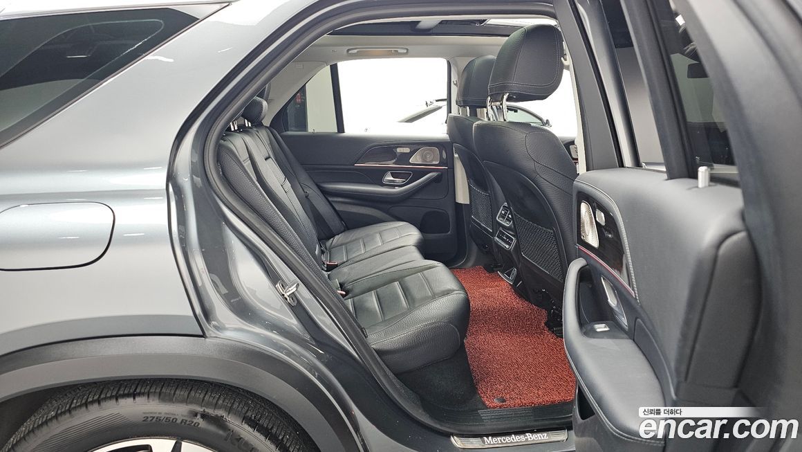 Mercedes-Benz GLE-Class 2021