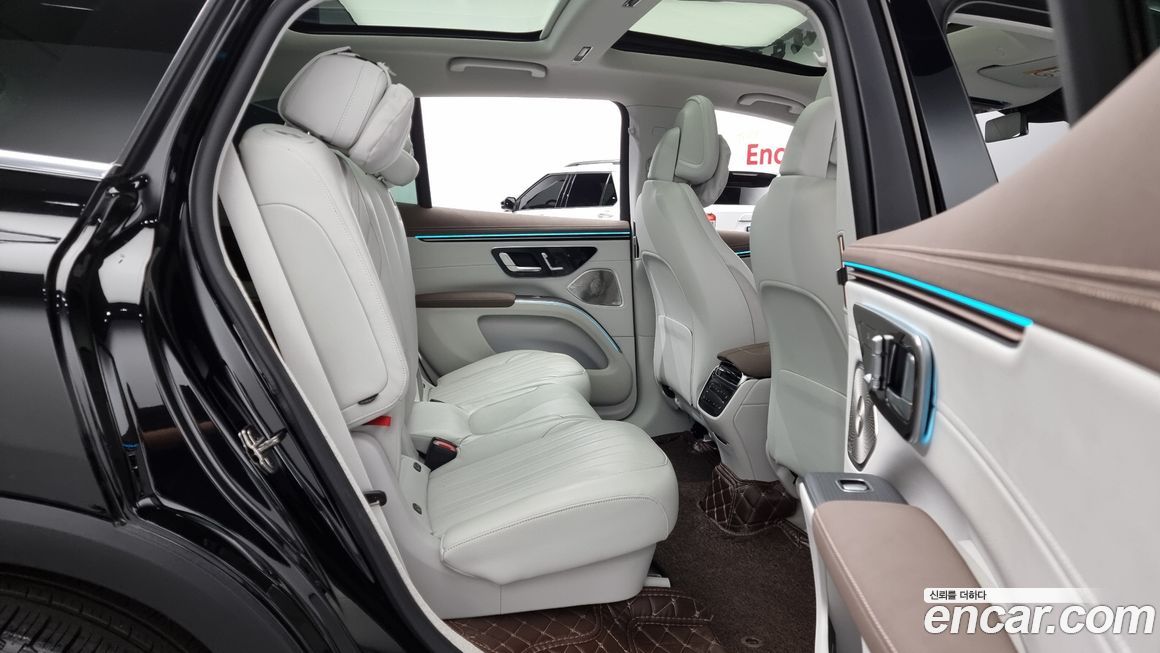 Mercedes-Benz EQS 2023