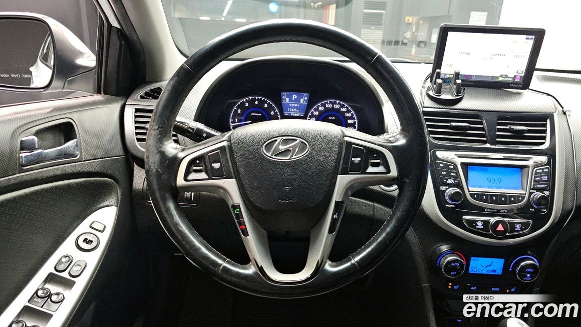 Hyundai Accent 2014