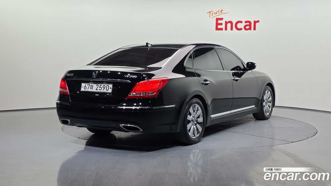 Hyundai Equus 2010