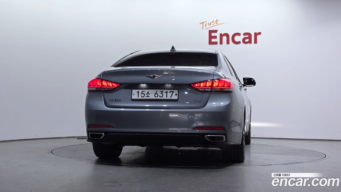 Hyundai Genesis 2016