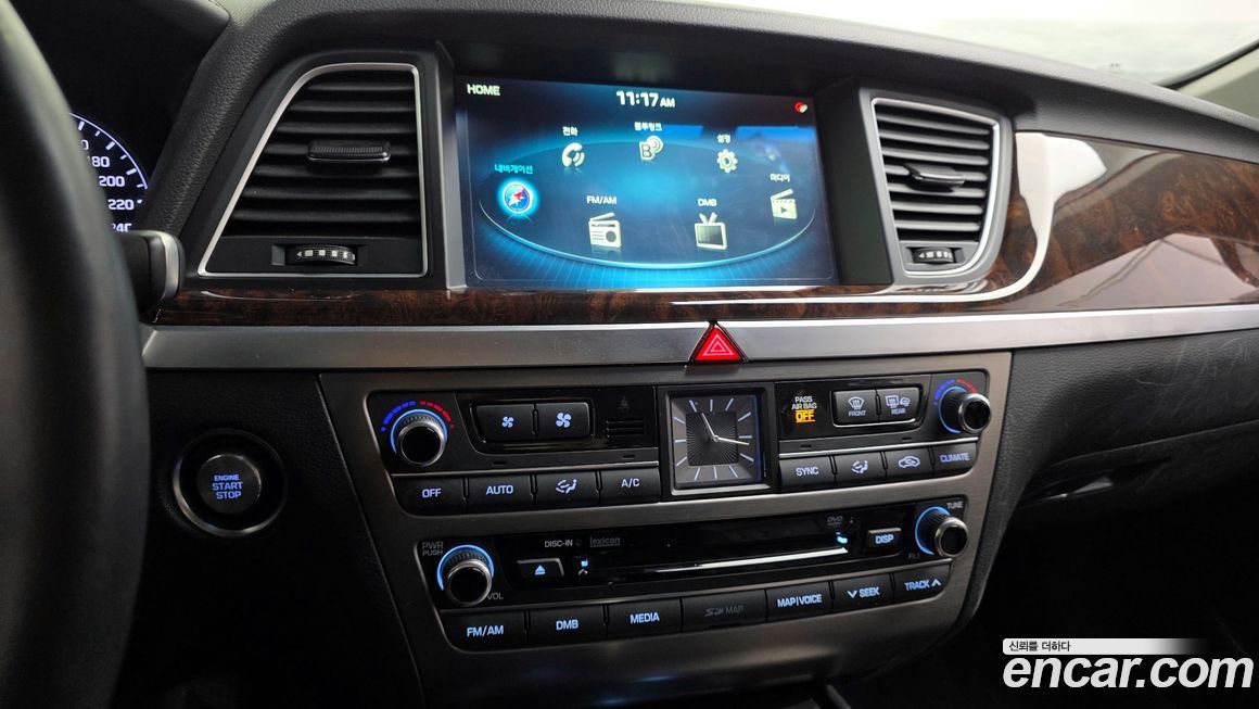 Hyundai Genesis 2016