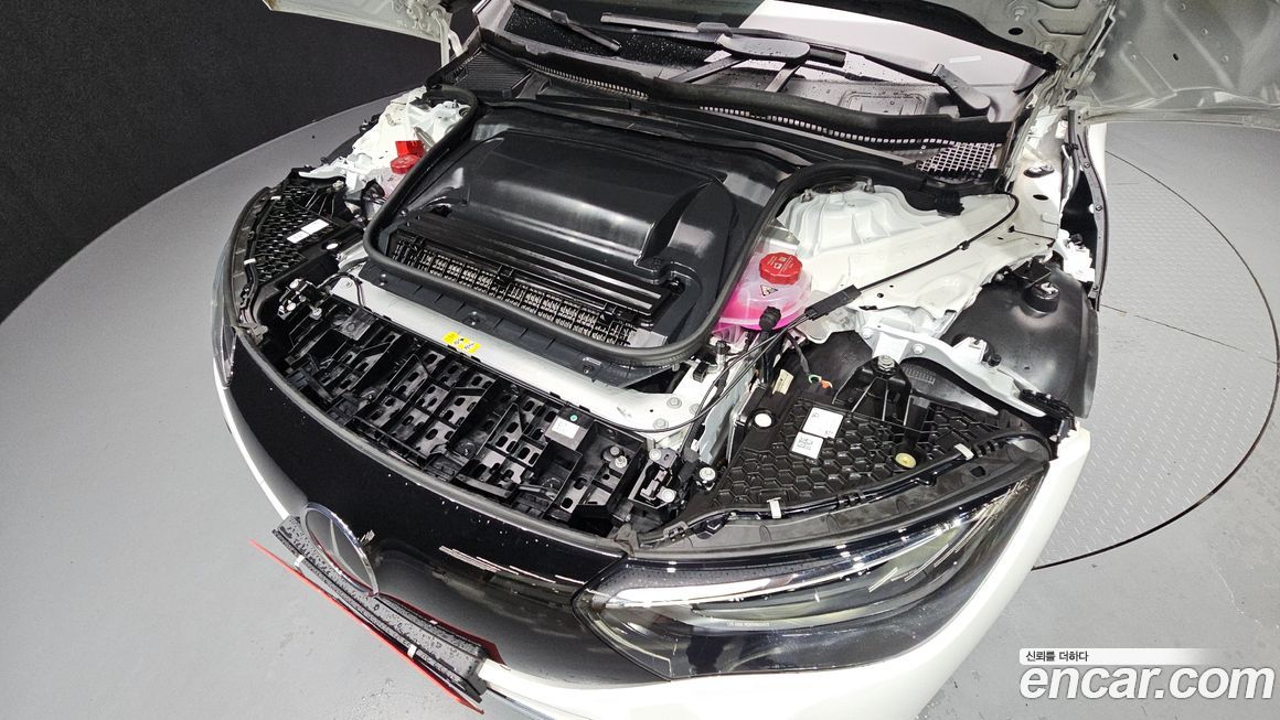 Mercedes-Benz EQE 2023