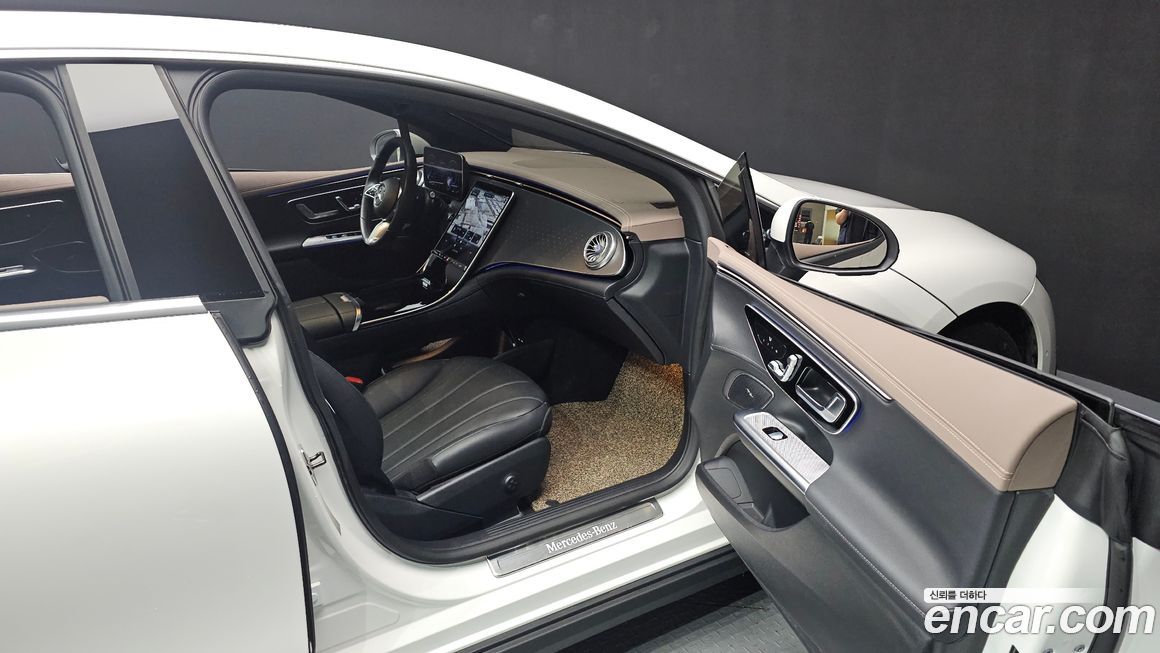 Mercedes-Benz EQE 2023