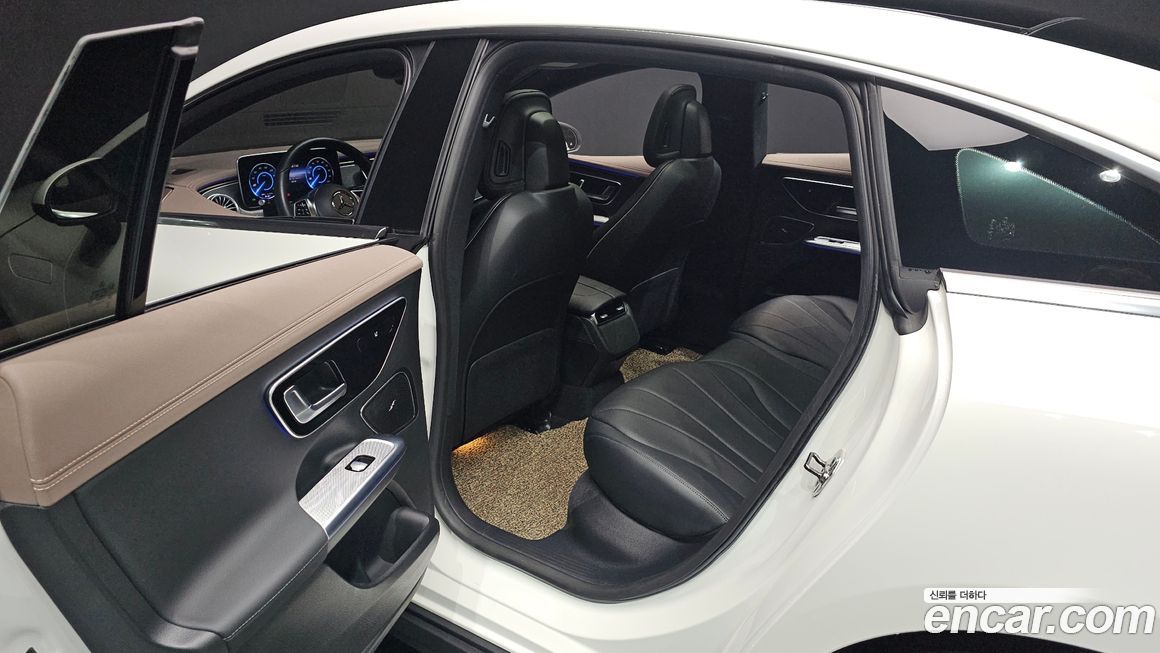 Mercedes-Benz EQE 2023